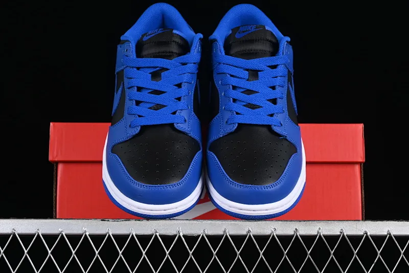 All categories Nk SB Dunk Series Nk SB Dunk Low low-top sneakers Nk SB Dunk Low black and blue color low-top casual sports skateboard shoes CW1590-001